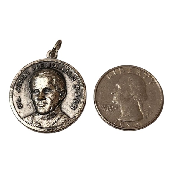 Vintage Bl. John Neumann CSSR Religious‎ Medal Charm Italy Our Lady Perpetual - Picture 3 of 3